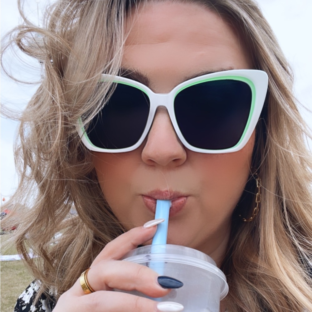 Meet your Posher, Brandy